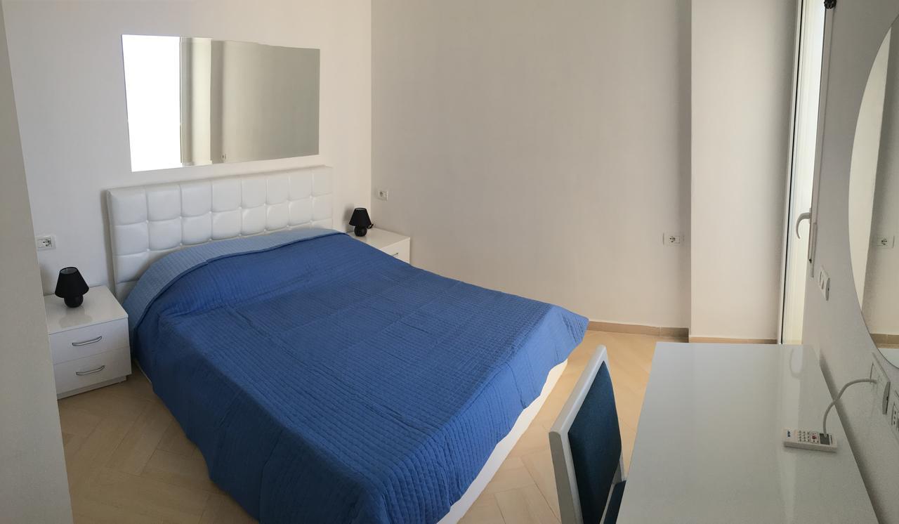 White Residence Apartament Sarandë 외부 사진