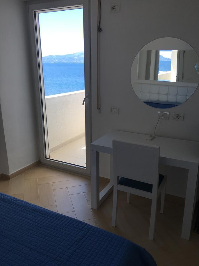 White Residence Apartament Sarandë 외부 사진